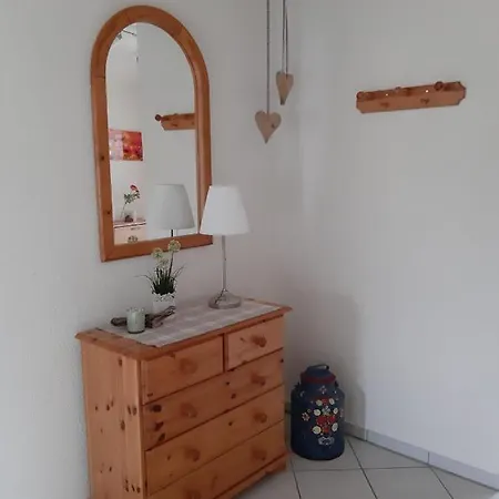 شقة Ferienwohnung-christa-salem